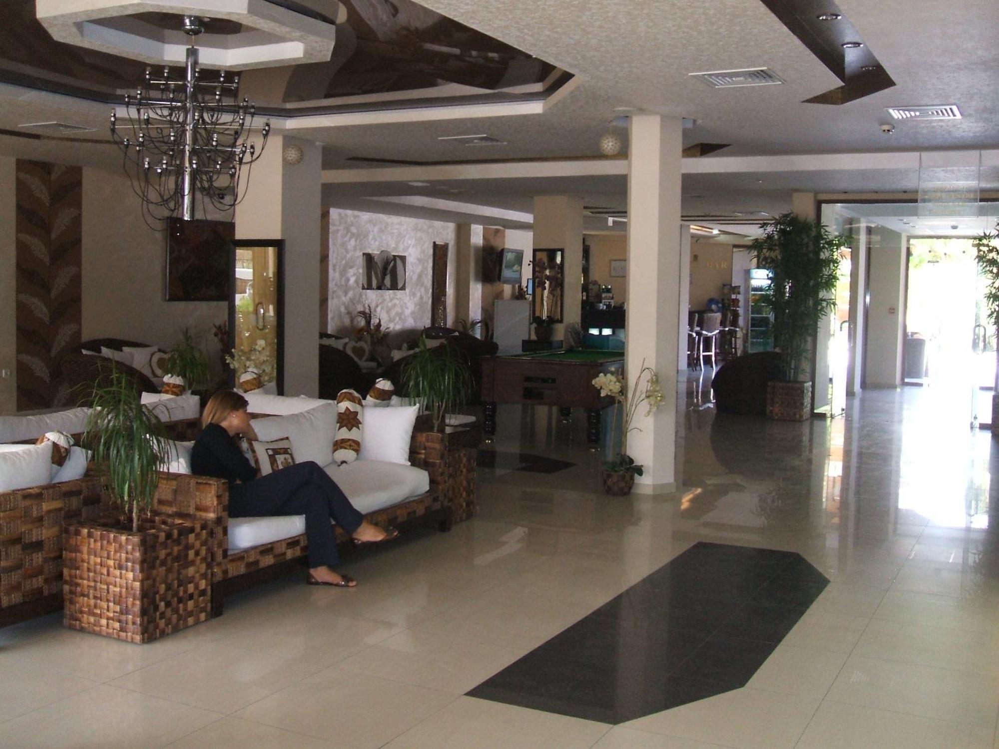 סוזופול Laguna Beach Resort & Spa מראה חיצוני תמונה