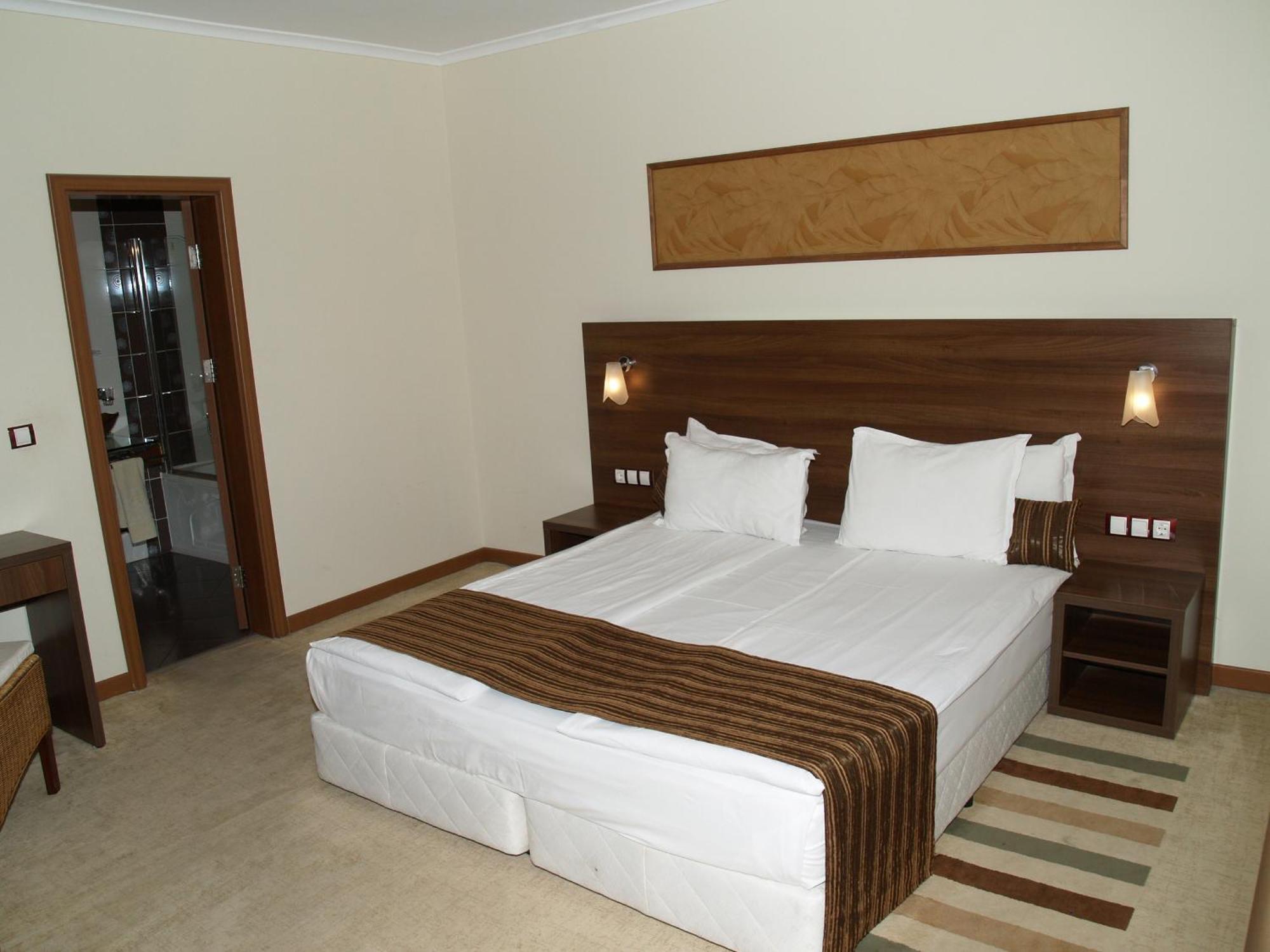 סוזופול Laguna Beach Resort & Spa מראה חיצוני תמונה