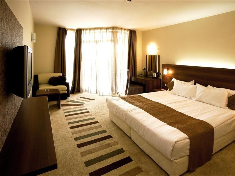 סוזופול Laguna Beach Resort & Spa מראה חיצוני תמונה